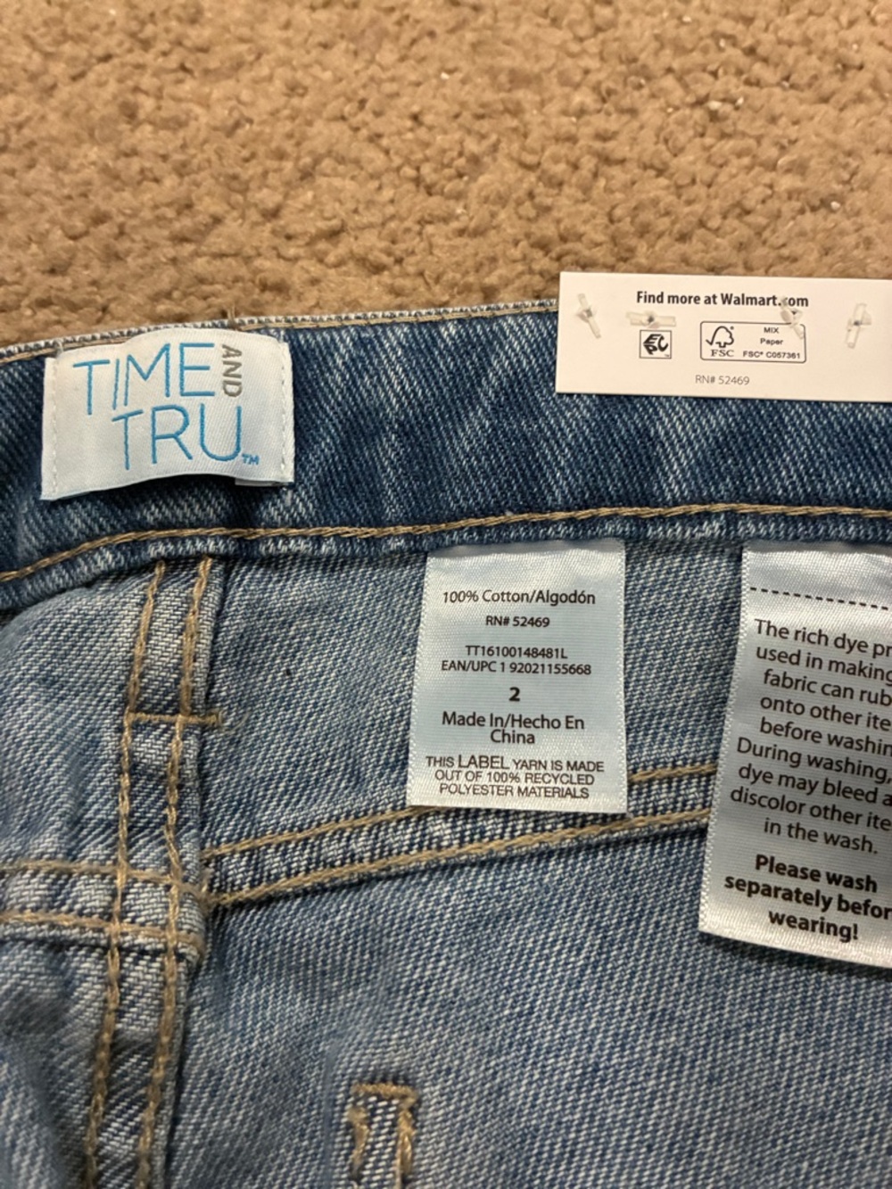Time and Tru Light Wash Frayed Hem Denim Shorts - Picture 3 of 3